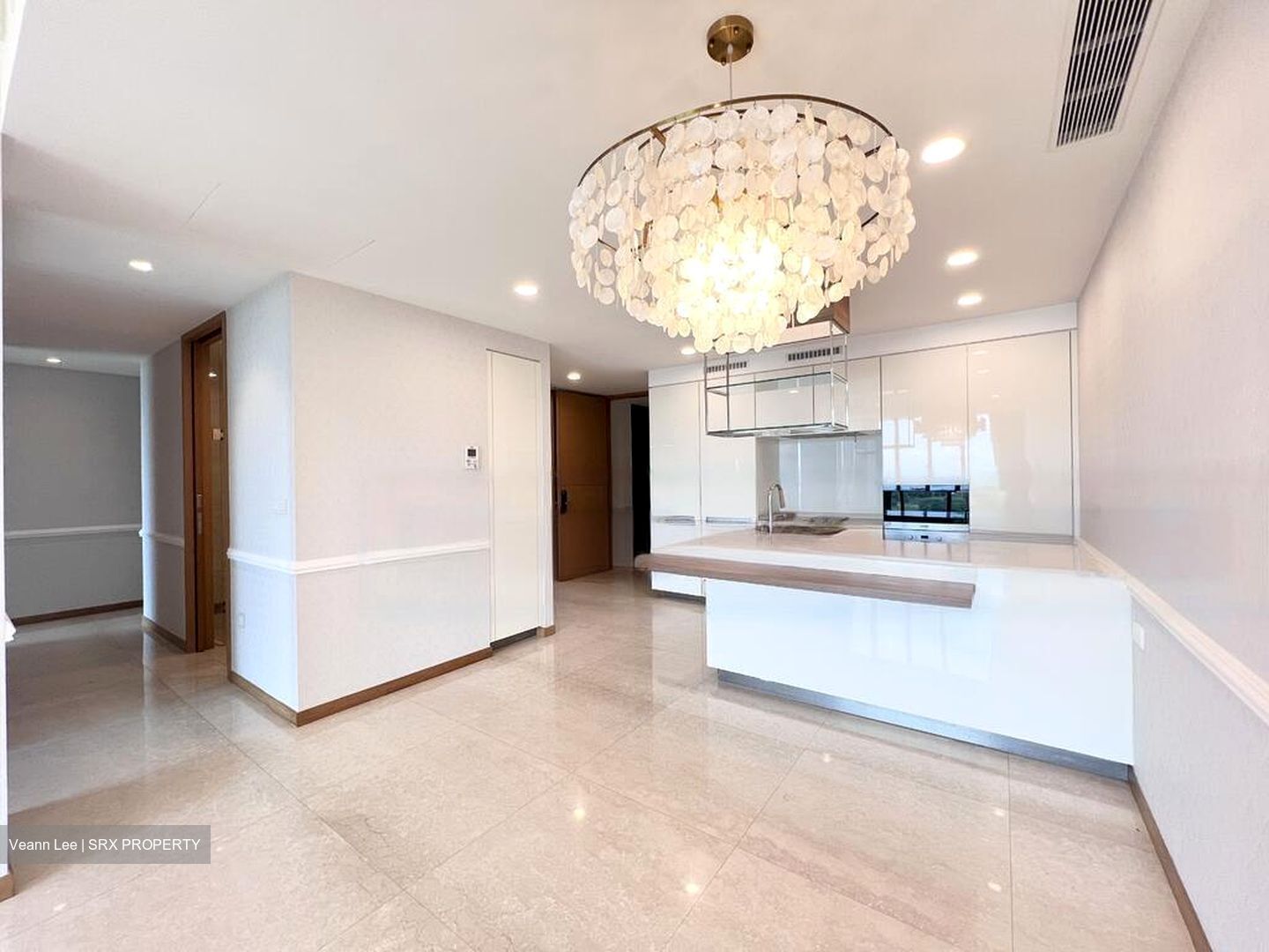 Straits View (D1), Condominium #452945381